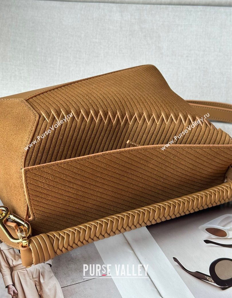 Loewe Small Puzzle bag in Embossed suede and calfskin Tobacco Brown 2025 062324 (Ys-250206071)