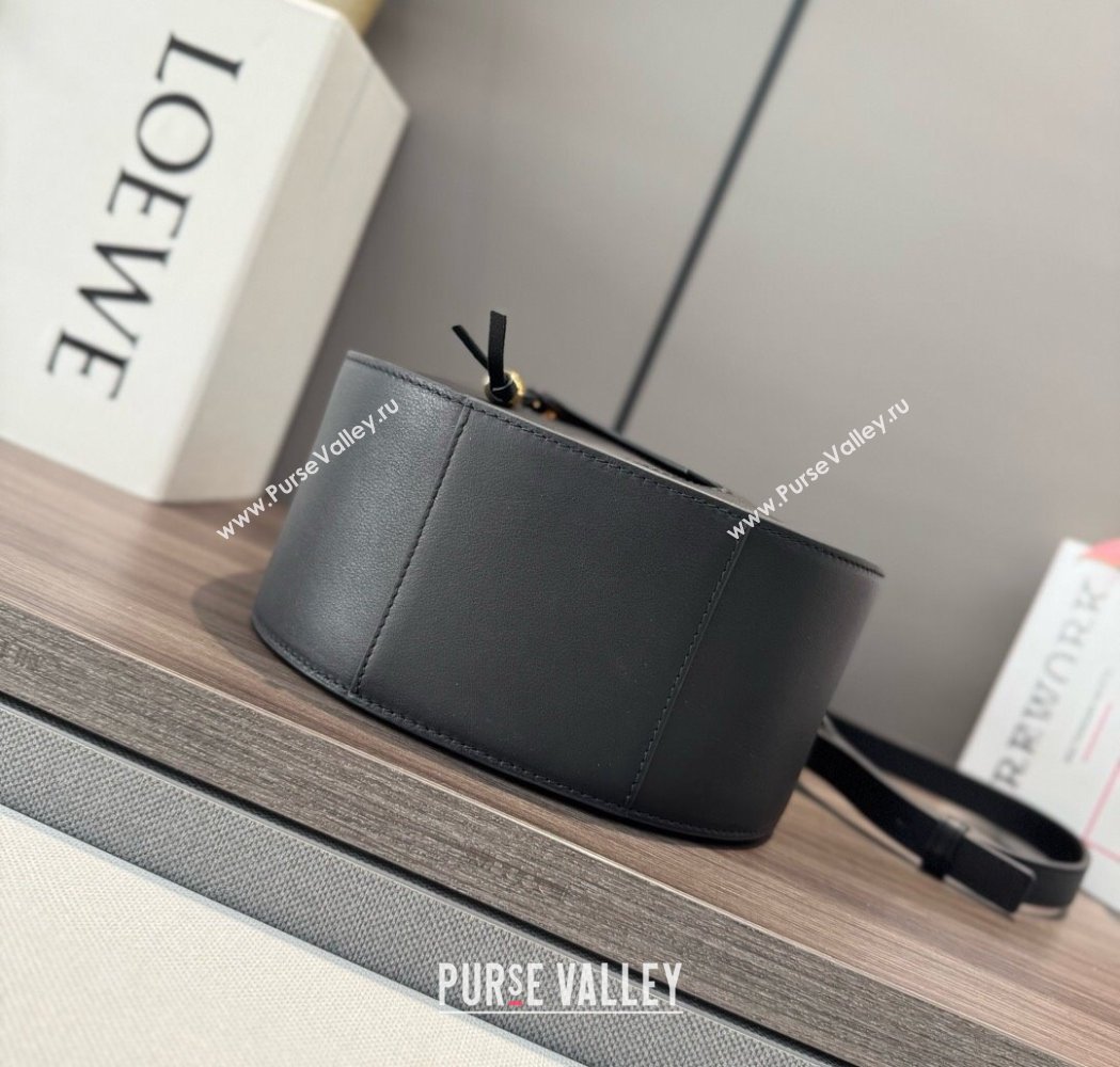 Loewe Hammock Slice bag in shiny calfskin Black 2025 012412 (Ys-250206064)
