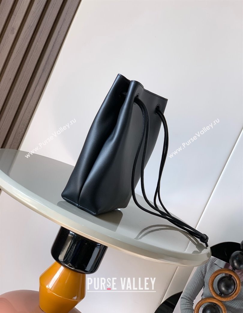 Loewe Pebble pouch Mini Bag in smooth calfskin Black 2025 9092 (Ys-250206073)