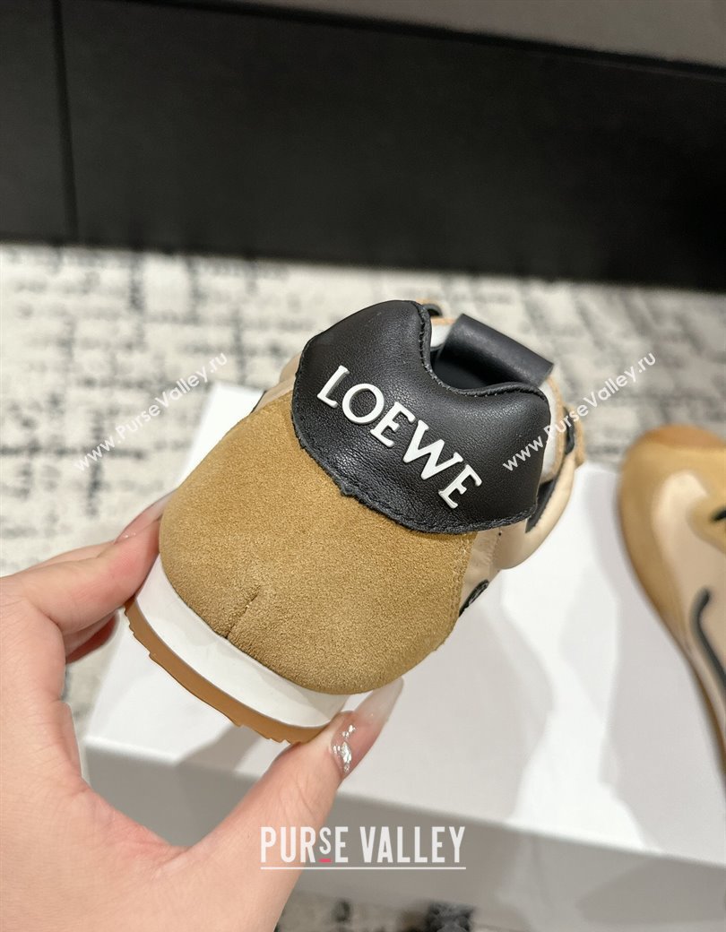Loewe Ballet Runner 2.0 Sneakers in nylon and suede with charm Beige/Light Brown 2024 ( For Women and Men) (KL-250221022)