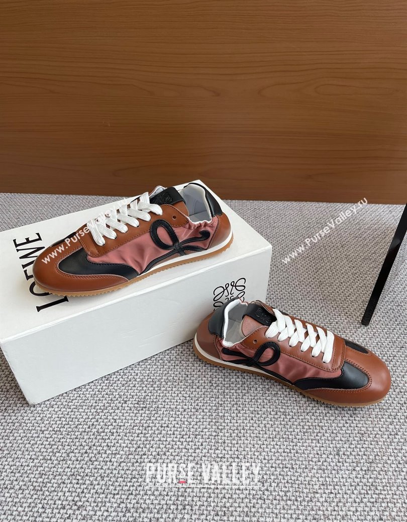 Loewe Ballet Runner 2.0 Sneakers in calfskin, nylon and suede Dark Brown/Black 2025 ( For Women and Men) (KL-250221031)