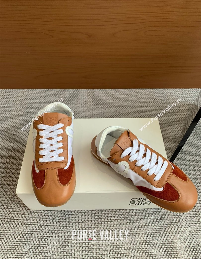 Loewe Ballet Runner 2.0 Sneakers in calfskin, nylon and suede Tan Brown 2025 ( For Women and Men) (KL-250221032)