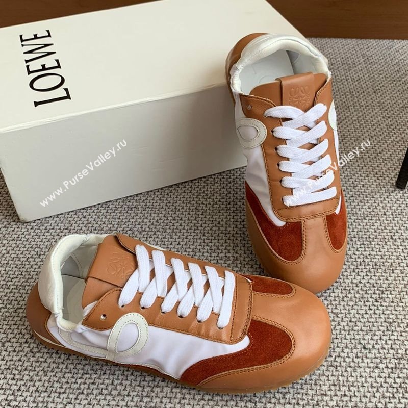 Loewe Ballet Runner 2.0 Sneakers in calfskin, nylon and suede Tan Brown 2025 ( For Women and Men) (KL-250221032)