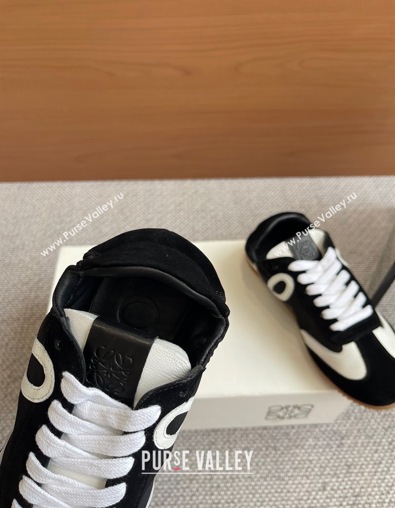 Loewe Ballet Runner 2.0 Sneakers in calfskin, nylon and suede Black/White2 2025 ( For Women and Men) (KL-250221033)