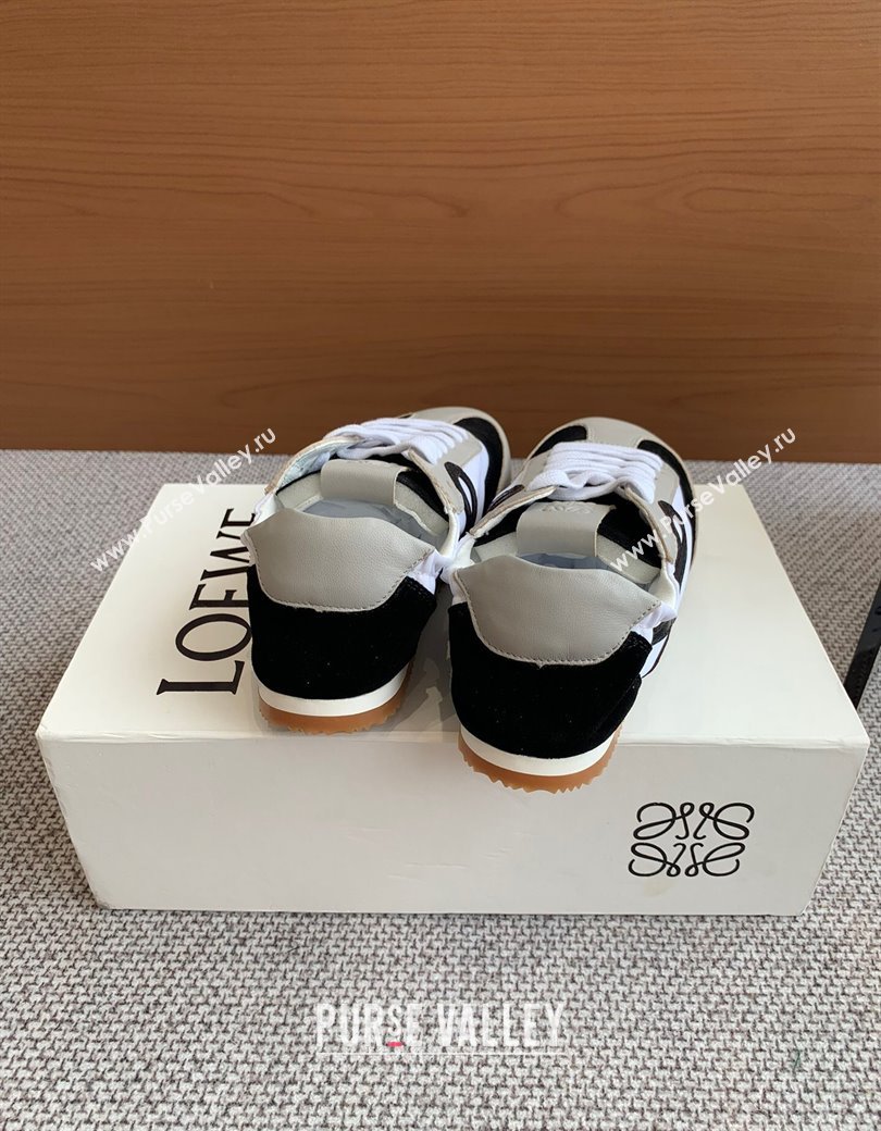 Loewe Ballet Runner 2.0 Sneakers in calfskin, nylon and suede Grey/White/Black 2025 ( For Women and Men) (KL-250221035)