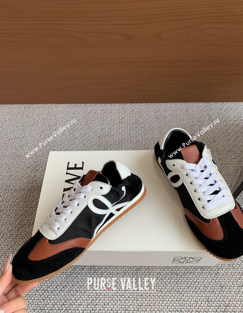 Loewe Ballet Runner 2.0 Sneakers in calfskin, nylon and suede Brown/Black/White 2025 ( For Women and Men) (KL-250221036)