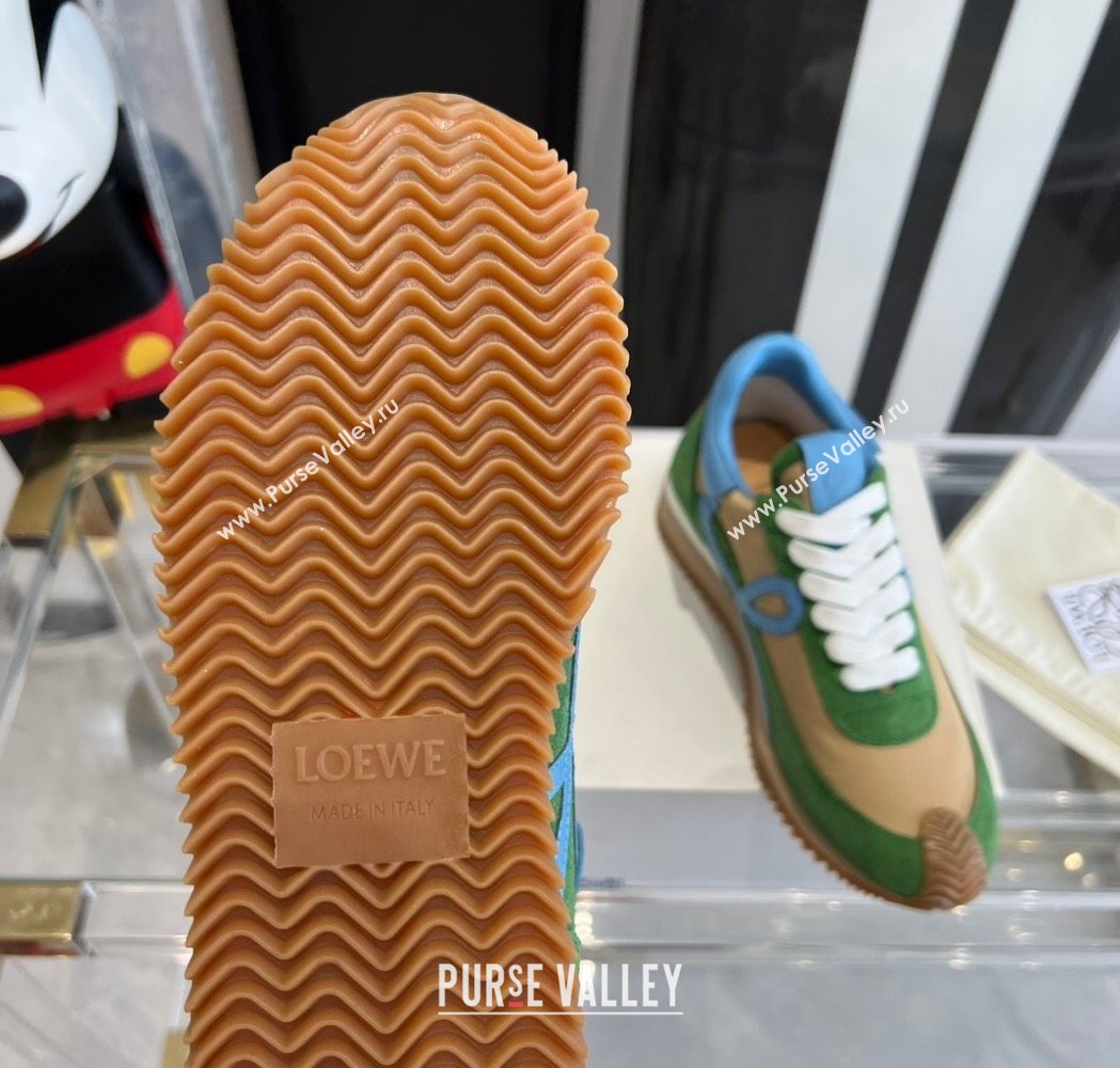 Loewe Flow Runner Sneakers in calfskin, nylon and suede Green/Beige 2025 LW02209 (KL-250221046)