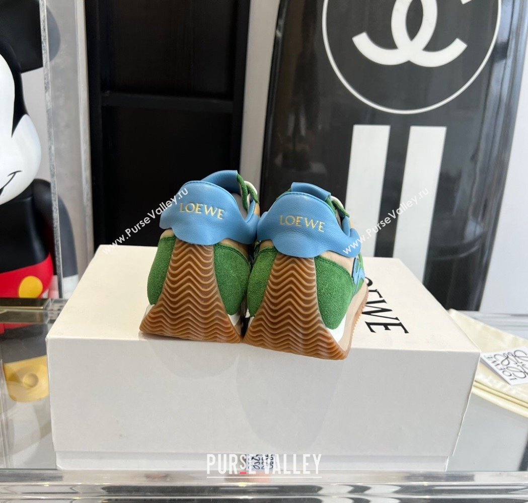 Loewe Flow Runner Sneakers in calfskin, nylon and suede Green/Beige 2025 LW02209 (KL-250221046)