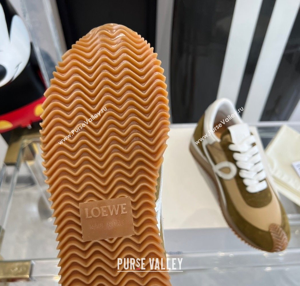 Loewe Flow Runner Sneakers in calfskin, nylon and suede Beige/Brown 2025 LW02211 (KL-250221049)