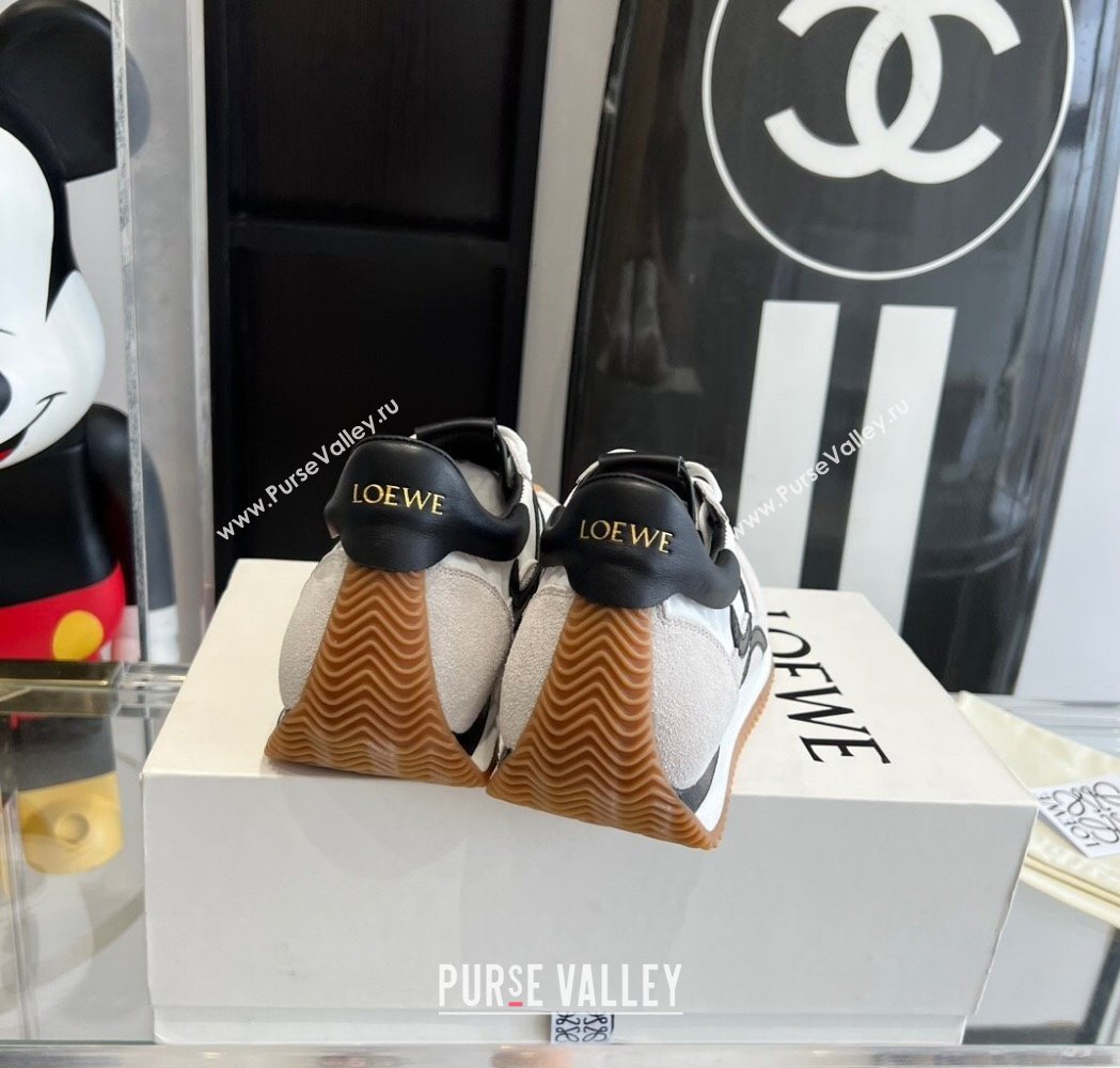 Loewe Flow Runner Sneakers in calfskin, nylon and suede White/Black 2025 LW02212 (KL-250221052)