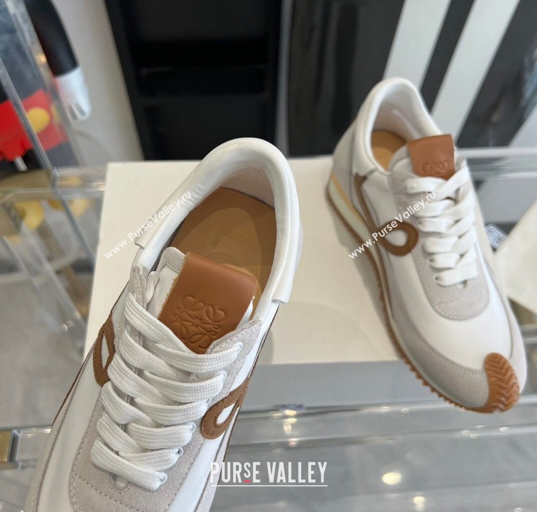 Loewe Flow Runner Sneakers in calfskin, nylon and suede White/Brown 2025 LW02215 (KL-250221055)