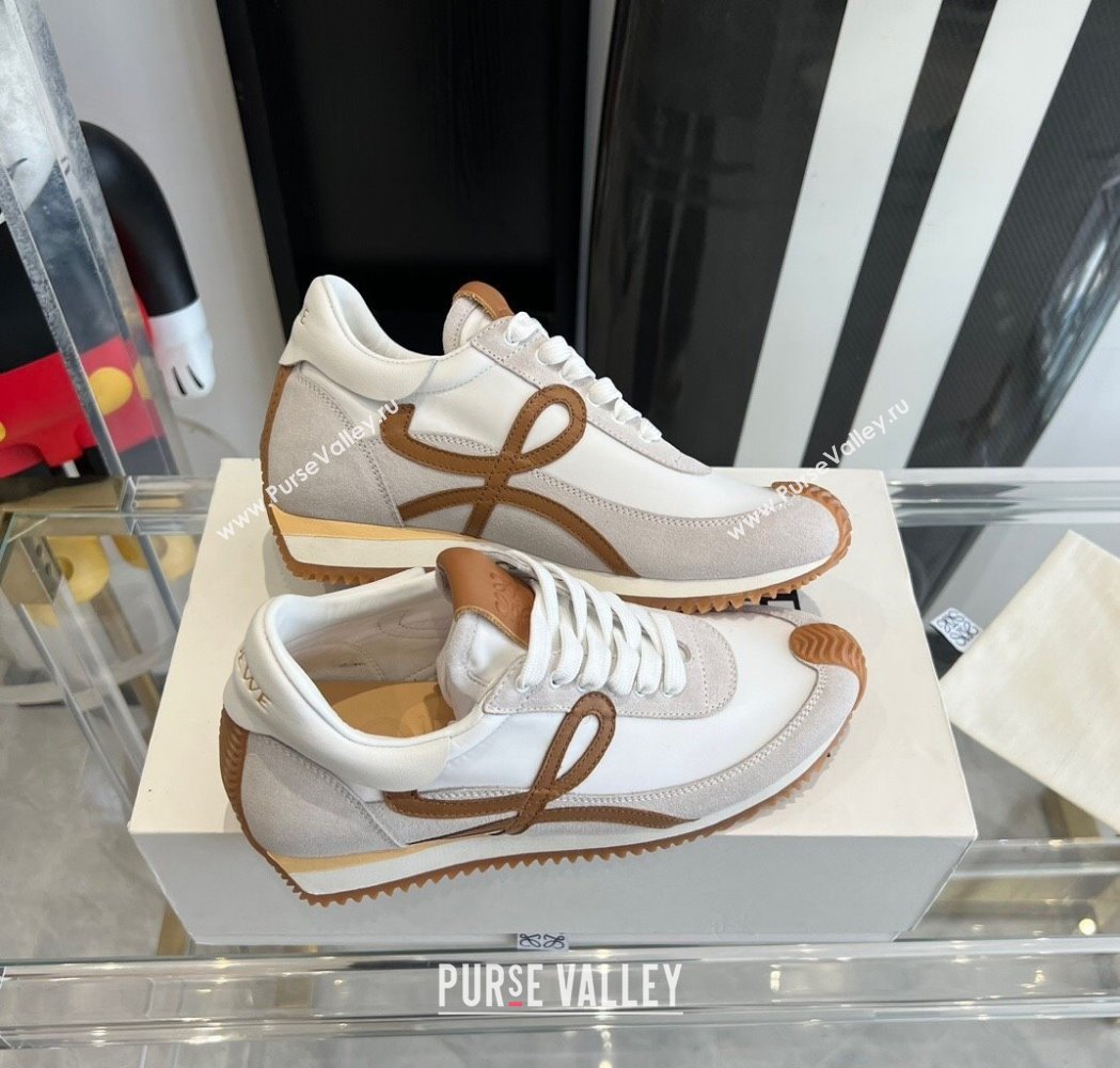 Loewe Flow Runner Sneakers in calfskin, nylon and suede White/Brown 2025 LW02215 (KL-250221055)