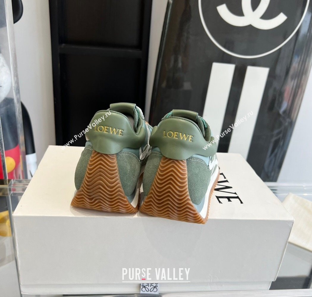Loewe Flow Runner Sneakers in calfskin, nylon and suede Light Green 2025 LW02220 (KL-250221060)