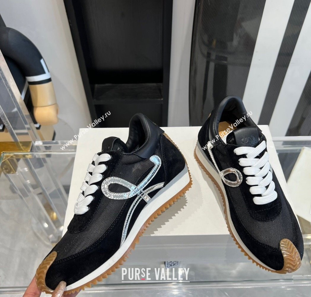 Loewe Flow Runner Sneakers in Mesh and suede Black/Silver 2025 LW02230 (KL-250221070)