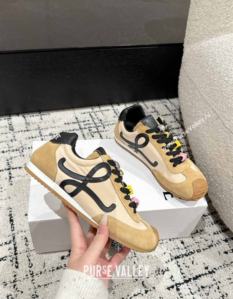 Loewe Ballet Runner 2.0 Sneakers in nylon and suede with charm Beige/Light Brown 2024 ( For Women and Men) (KL-250221022)