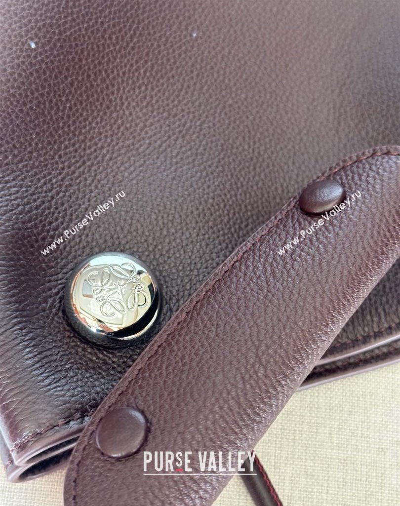 Loewe Large Pebble Hobo Bag in Soft Grained Calfskin Oxblood 2025 9530 (nana-250408031)