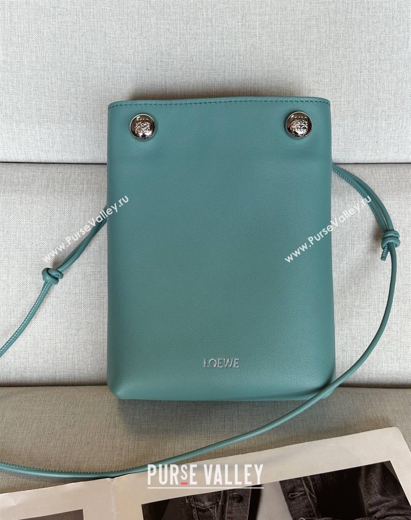 Loewe Pebble pouch Mini Bag in Smooth Calfskin Water Blue 2025 9531 (nana-250408023)
