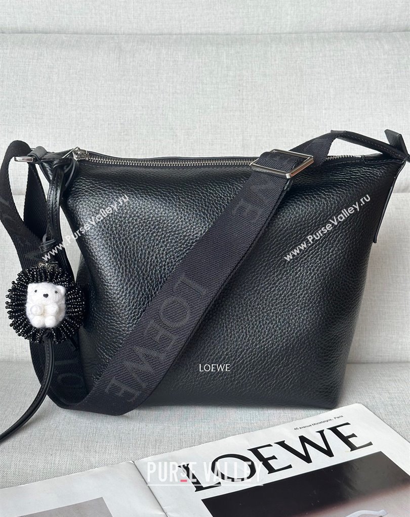 Loewe Small Cubi crossbody bag in supple grained calfskin Black 2025 2201S（No Charm) (nana-250408038)