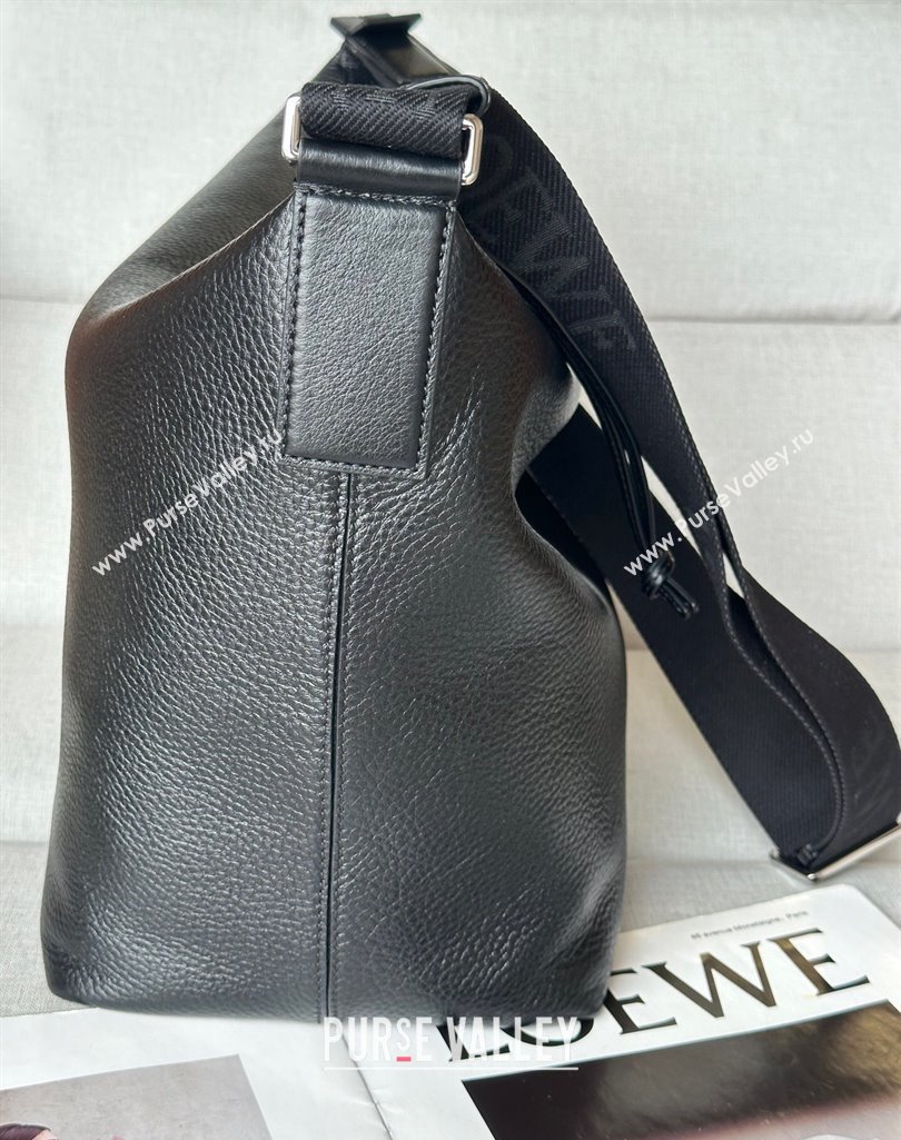 Loewe Cubi crossbody bag in supple grained calfskin and jacquard Black 2025 2201 (nana-250408039)