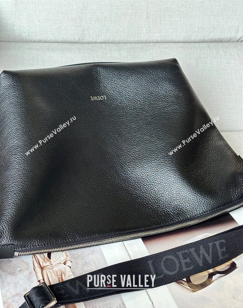 Loewe Cubi crossbody bag in supple grained calfskin and jacquard Black 2025 2201 (nana-250408039)
