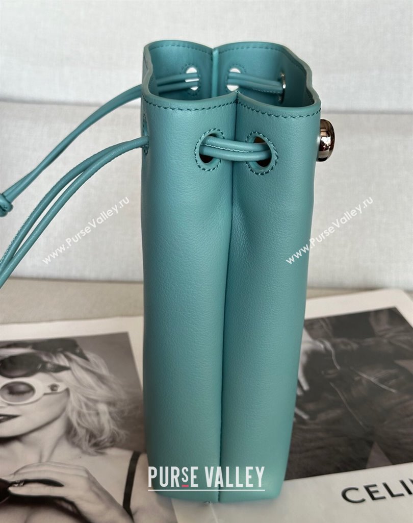 Loewe Pebble pouch Mini Bag in Smooth Calfskin Water Blue 2025 9531 (nana-250408023)