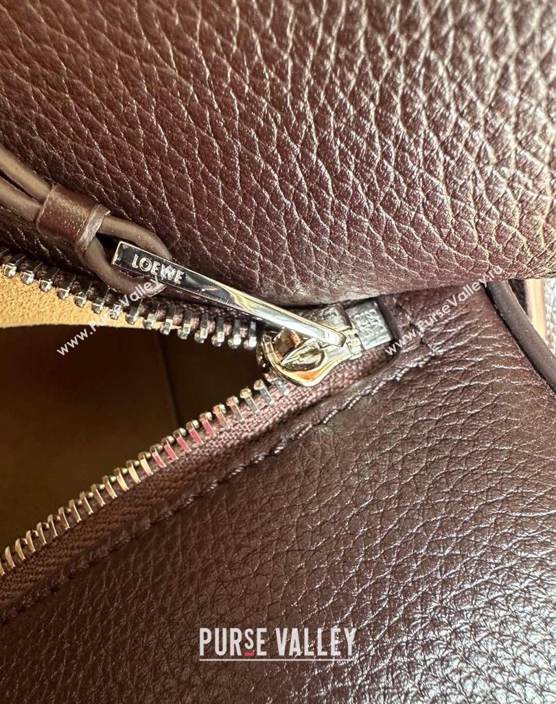 Loewe Large Puzzle Edge bag in supple grained calfskin Oxblood 2025 061606 (nana-250408043)