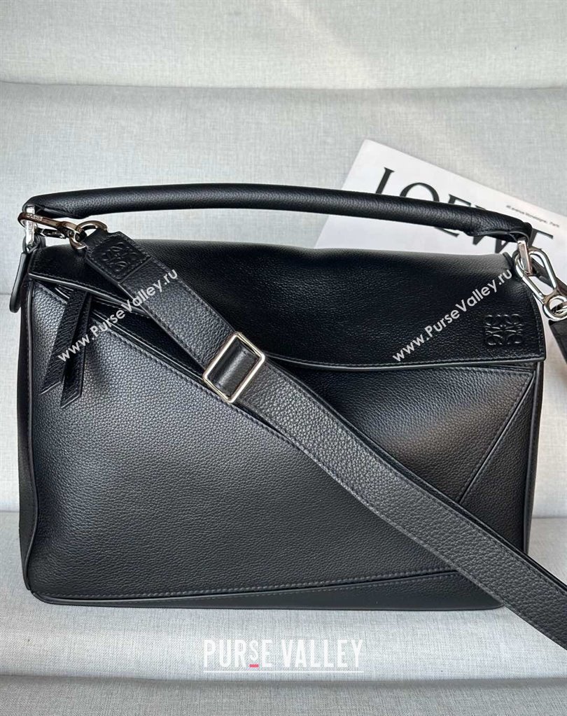 Loewe Large Puzzle Edge bag in supple grained calfskin Black 2025 061606 (nana-250408044)