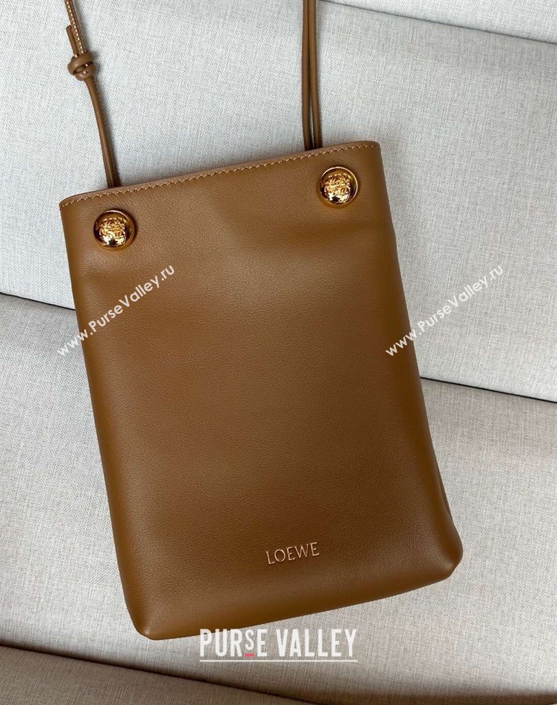 Loewe Pebble pouch Mini Bag in Smooth Calfskin Oak Brown 2025 9531 (nana-250408024)