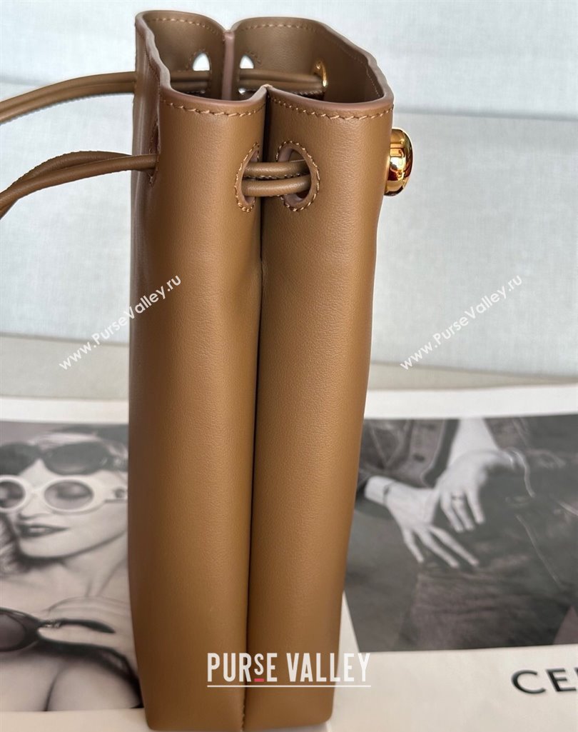 Loewe Pebble pouch Mini Bag in Smooth Calfskin Oak Brown 2025 9531 (nana-250408024)
