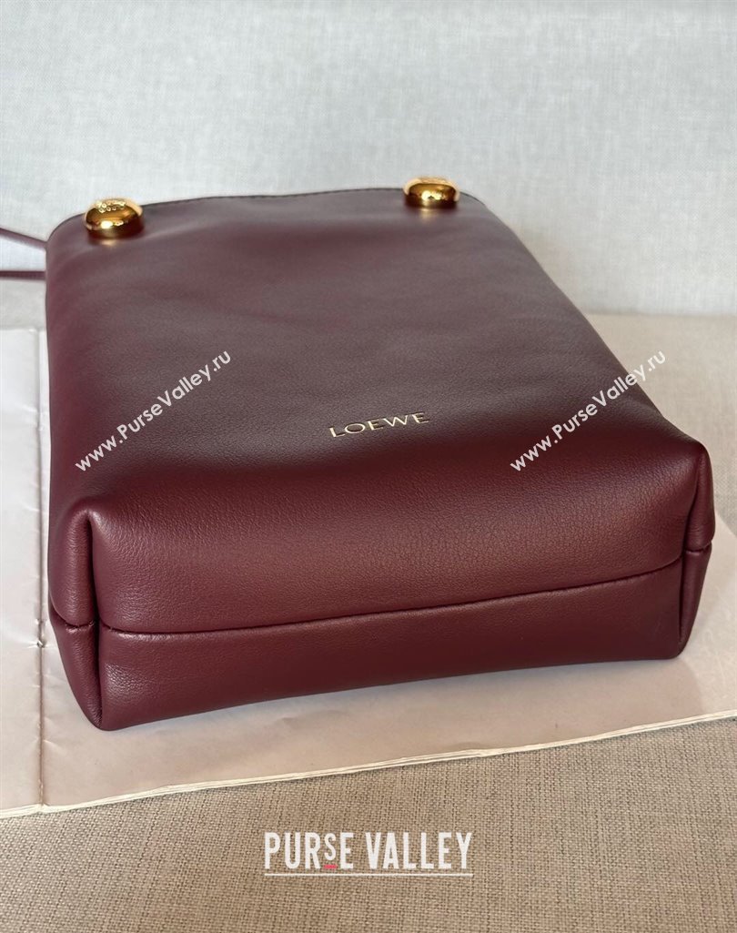 Loewe Pebble pouch Mini Bag in Smooth Calfskin Dark Burgundy 2025 9531 (nana-250408025)