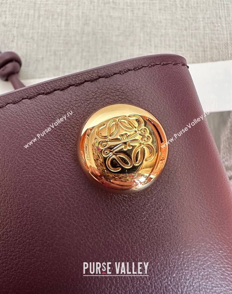 Loewe Pebble pouch Mini Bag in Smooth Calfskin Dark Burgundy 2025 9531 (nana-250408025)