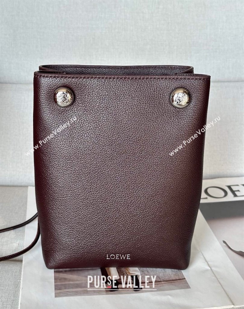 Loewe Pebble pouch Mini Bag in Grained Calfskin Oxblood 2025 9531 (nana-250408027)