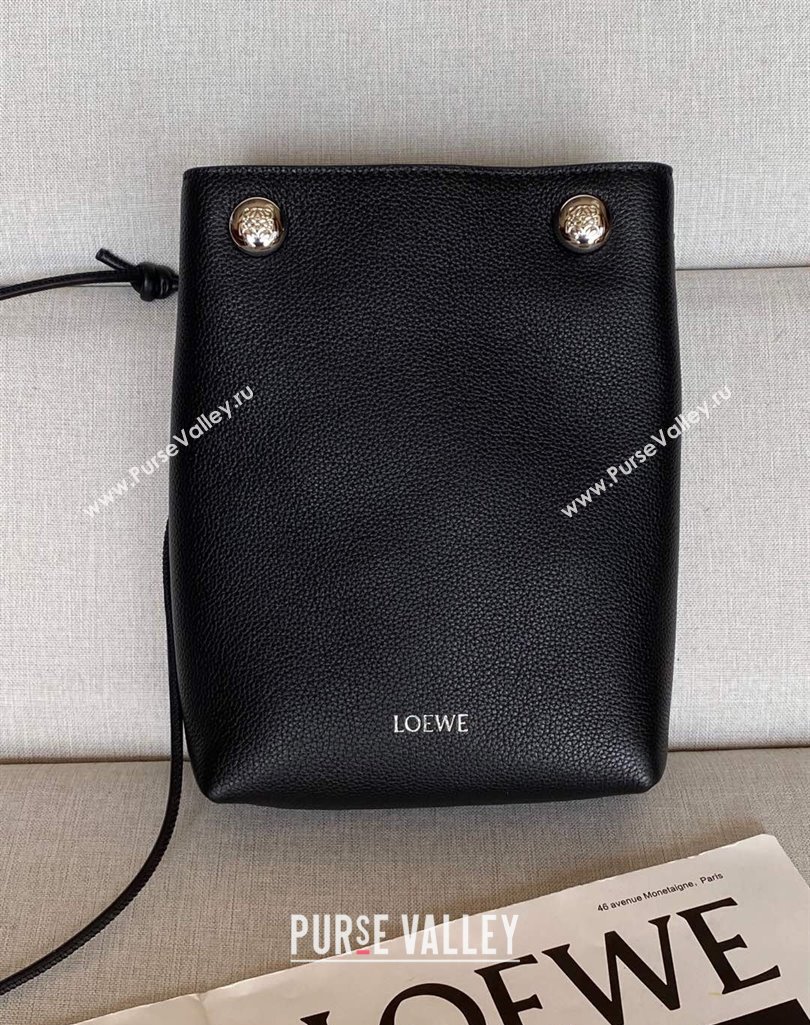 Loewe Pebble pouch Mini Bag in Grained Calfskin Black 2025 9531 (nana-250408029)