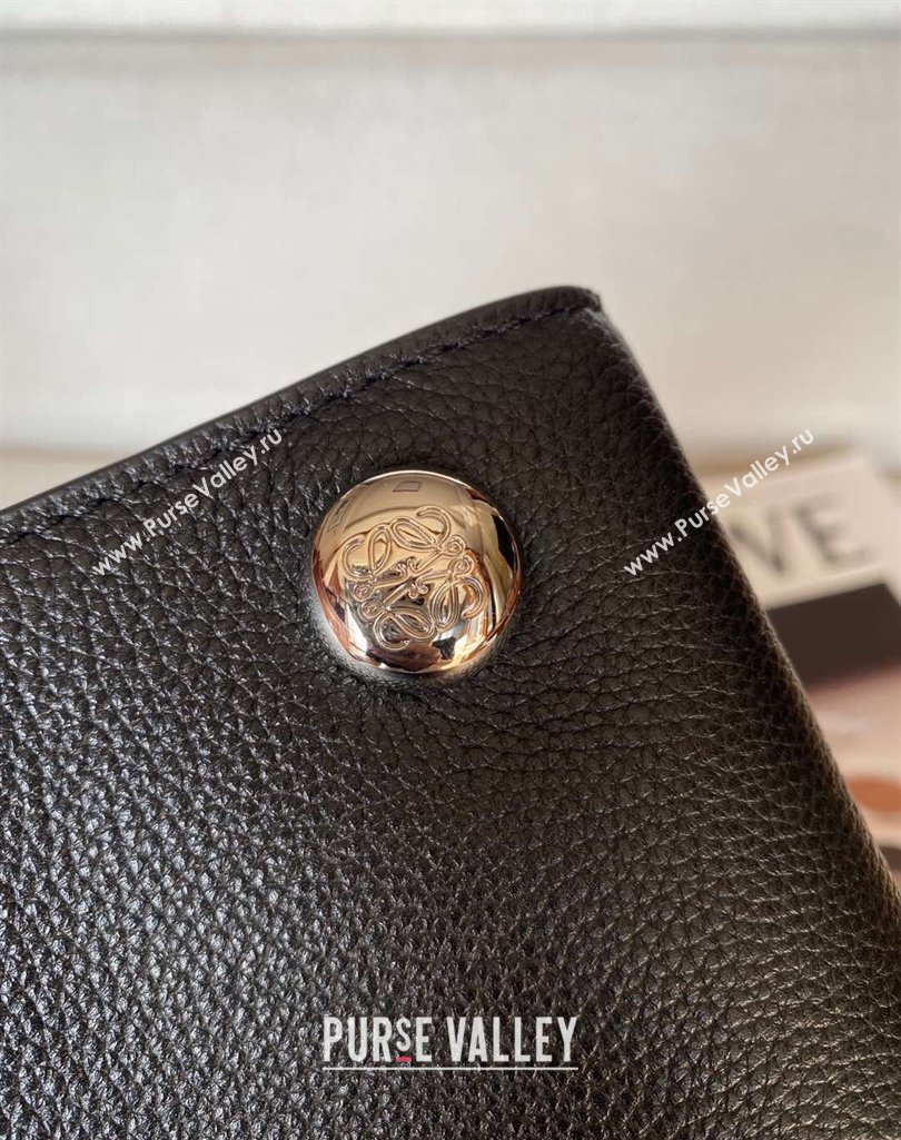 Loewe Pebble pouch Mini Bag in Grained Calfskin Black 2025 9531 (nana-250408029)