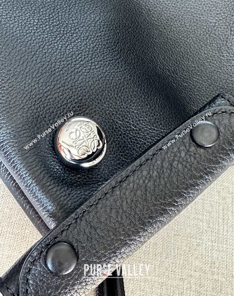 Loewe Large Pebble Hobo Bag in Soft Grained Calfskin Black 2025 9530 (nana-250408030)