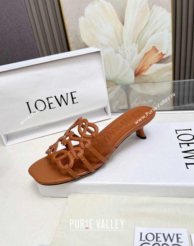 Loewe Petal Anagram heel slides sandal 4.5cm in soft calfskin Brown 2025 (MD-250605096)