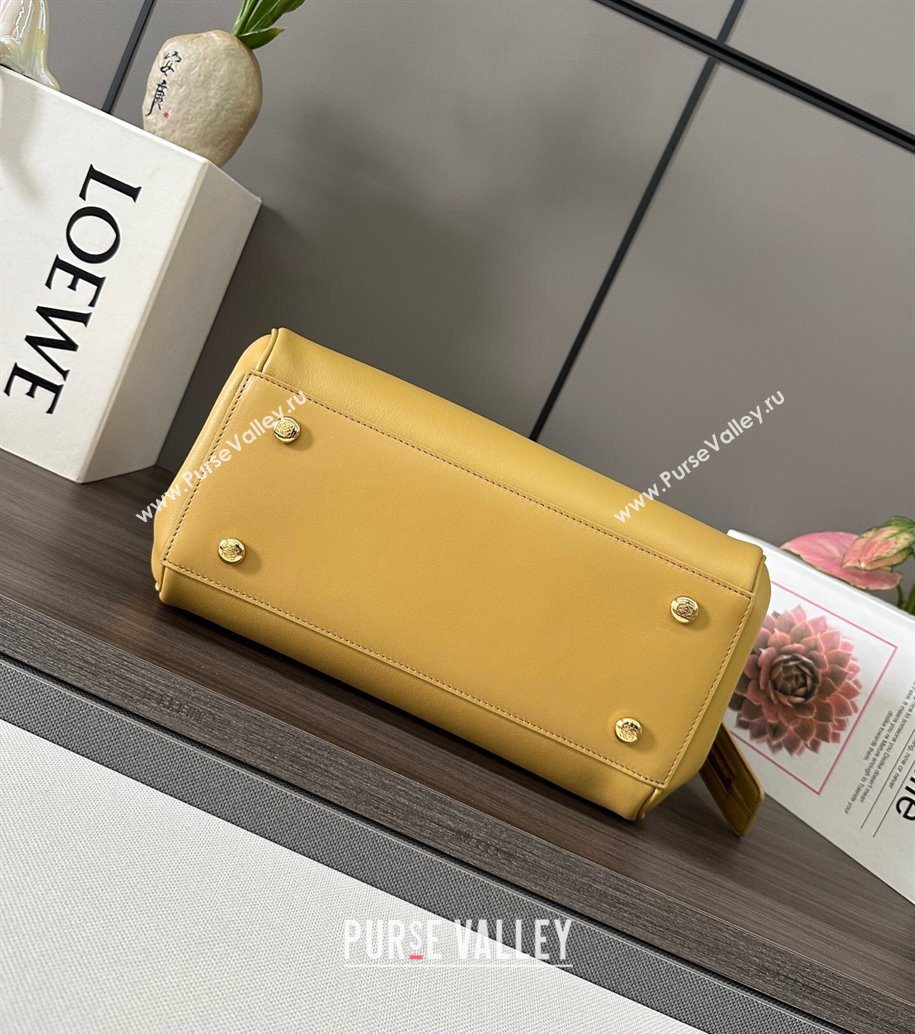 Loewe Medium Madrid bag in supple calfskin Yellow 2025 052451 (YS-250801045)