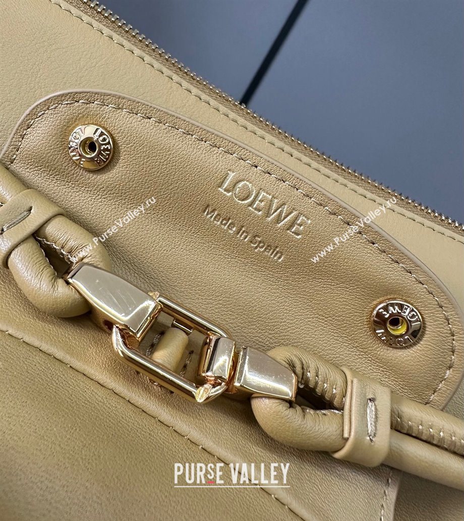 Loewe Medium Madrid bag in supple calfskin Yellow 2025 052451 (YS-250801045)