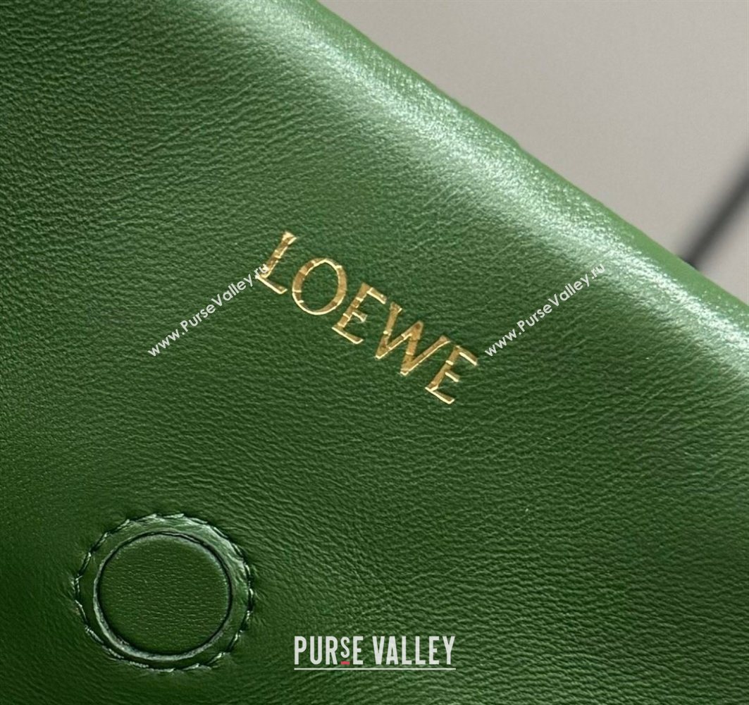 Loewe Medium Flamenco clutch in quilted nappa lambskin Green 2025 262487 (YS-250801047)