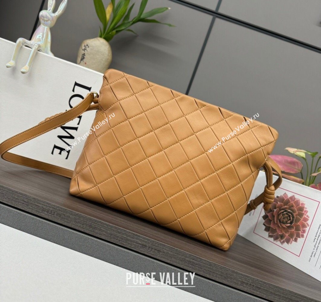 Loewe Medium Flamenco clutch in quilted nappa lambskin Brown 2025 262487 (YS-250801048)
