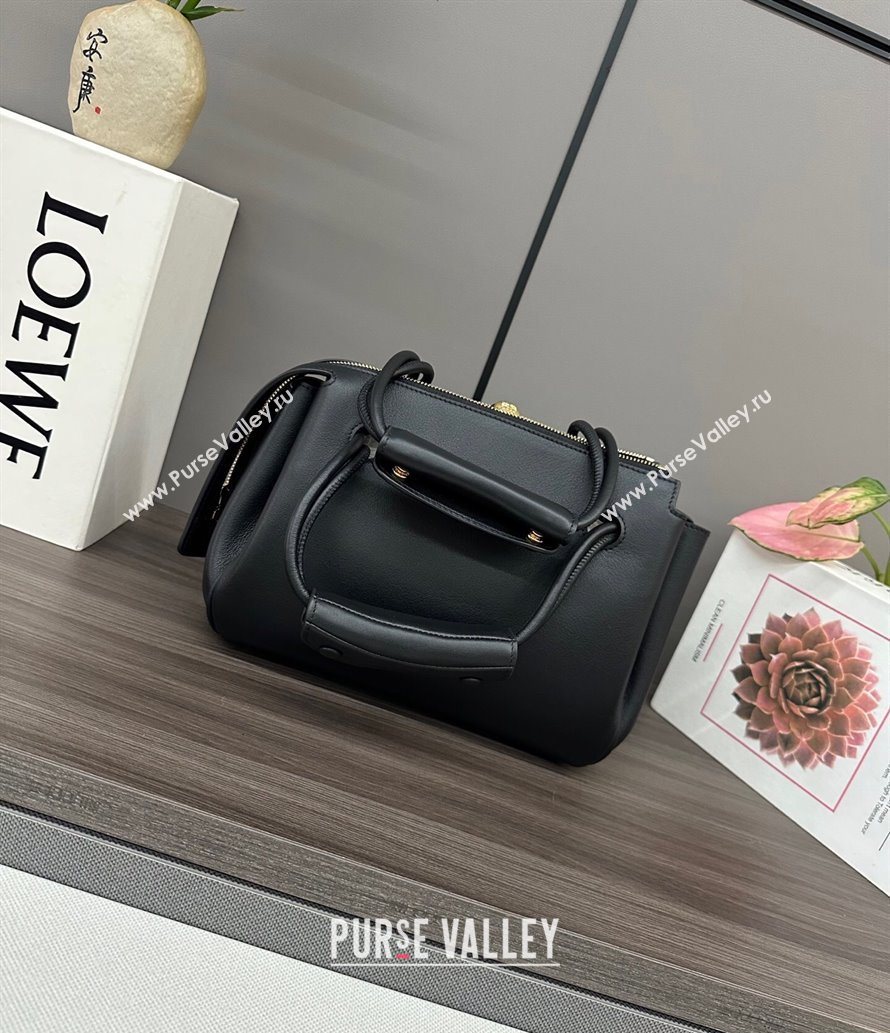 Loewe Small Madrid bag in supple calfskin Black 2025 012452 (YS-250801039)