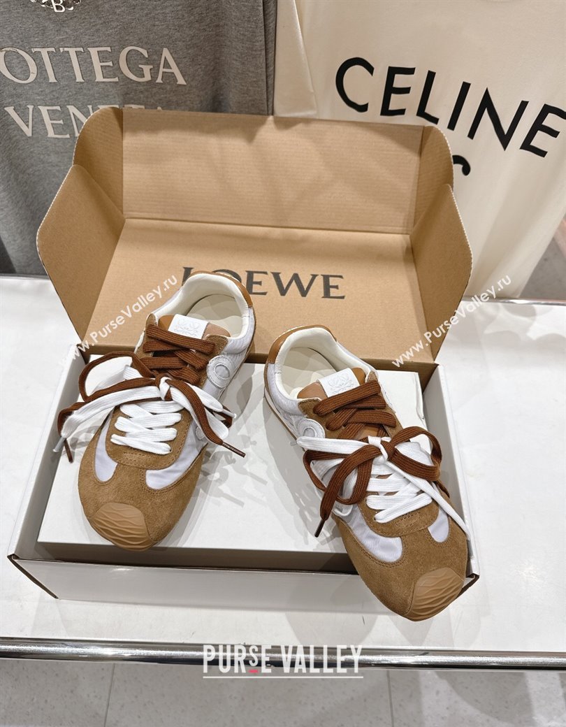 Loewe Ballet Runner 2.0 Sneakers in nylon and suede White/Brown 2025 0823 (MD-250823088)