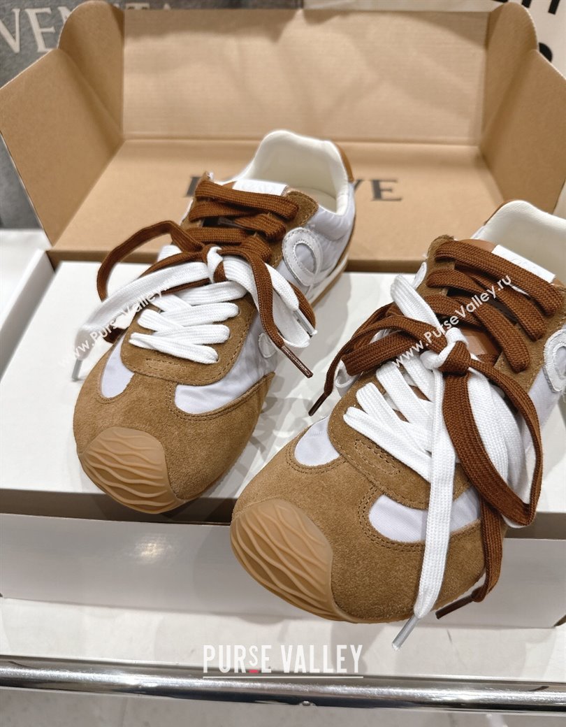 Loewe Ballet Runner 2.0 Sneakers in nylon and suede White/Brown 2025 0823 (MD-250823088)