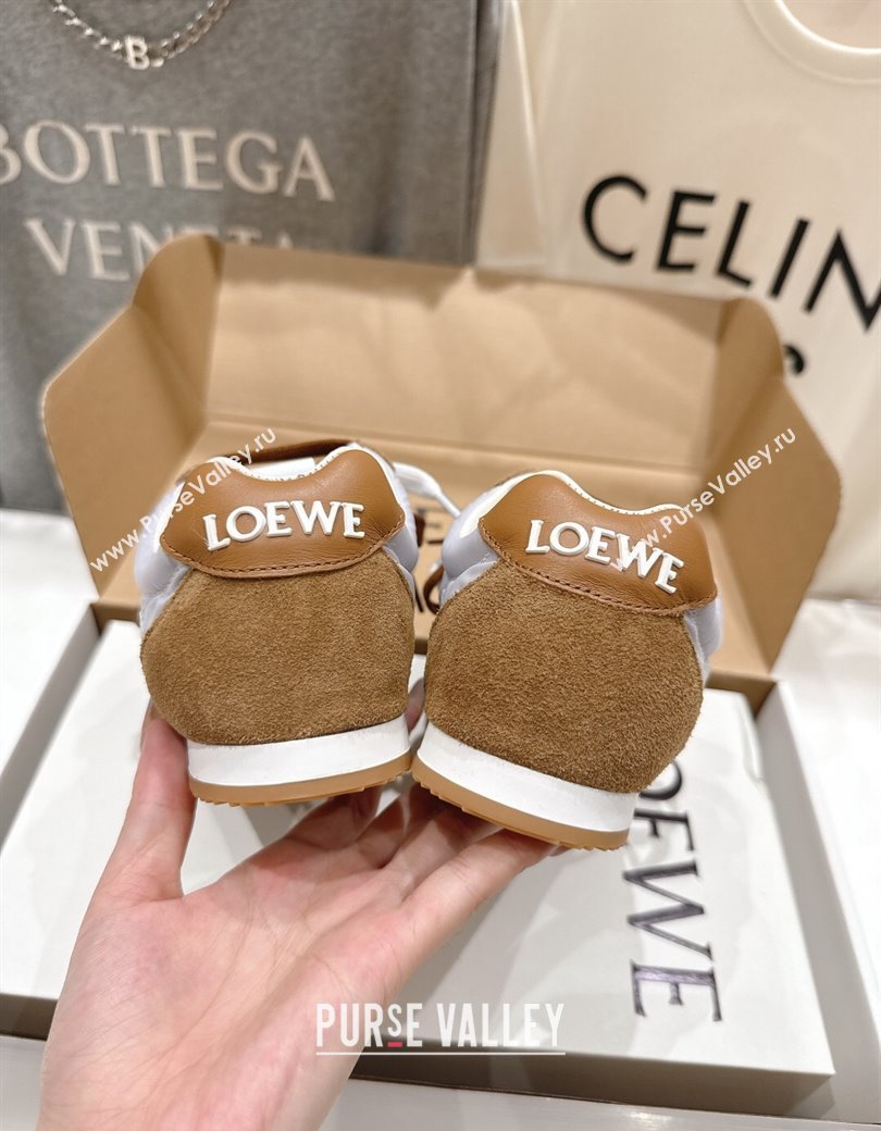 Loewe Ballet Runner 2.0 Sneakers in nylon and suede White/Brown 2025 0823 (MD-250823088)