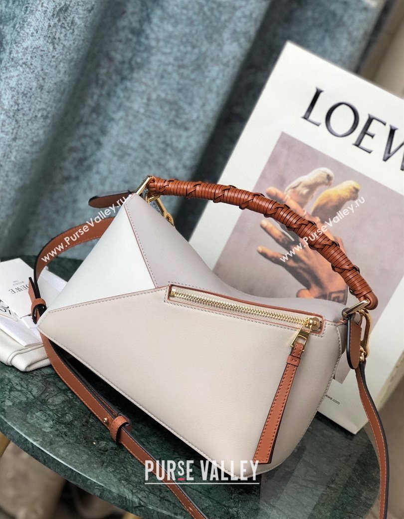 Loewe Small Puzzle bag in nappa calfskin leather with woven handle Grey/White 2025 0925 (YS-250925020)