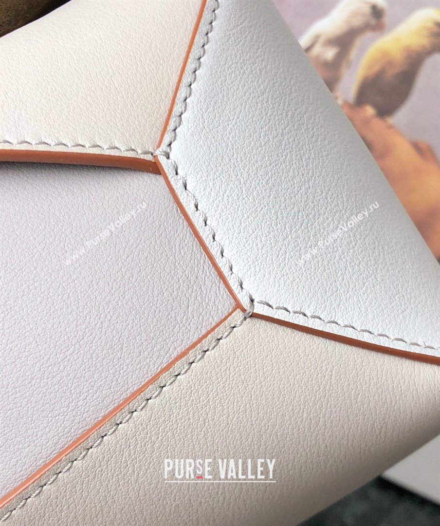 Loewe Small Puzzle bag in nappa calfskin leather with woven handle Grey/White 2025 0925 (YS-250925020)