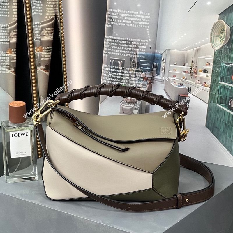 Loewe Small Puzzle bag in nappa calfskin leather with woven handle Green/White 2025 0925 (YS-250925019)