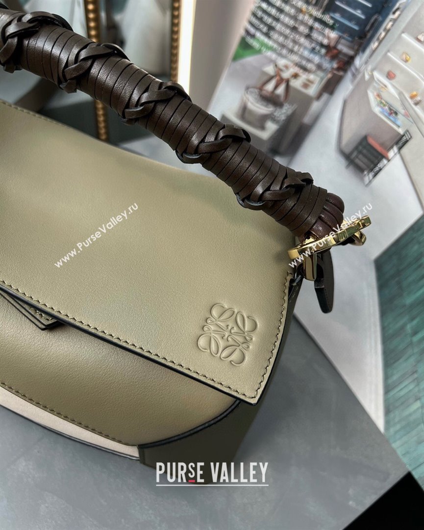 Loewe Small Puzzle bag in nappa calfskin leather with woven handle Green/White 2025 0925 (YS-250925019)