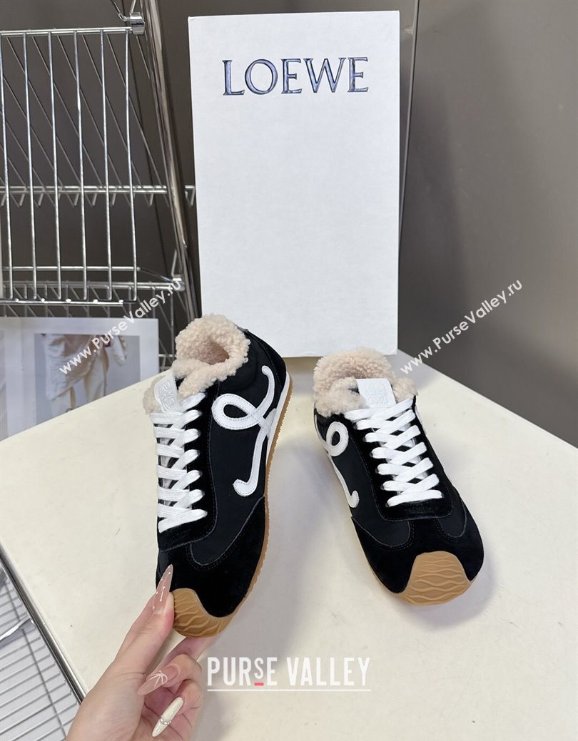 Loewe Ballet Runner 2.0 Sneakers in Suede, Nylon and Shearling Wool Black/White 2025 LW103002 (MD-251030042)