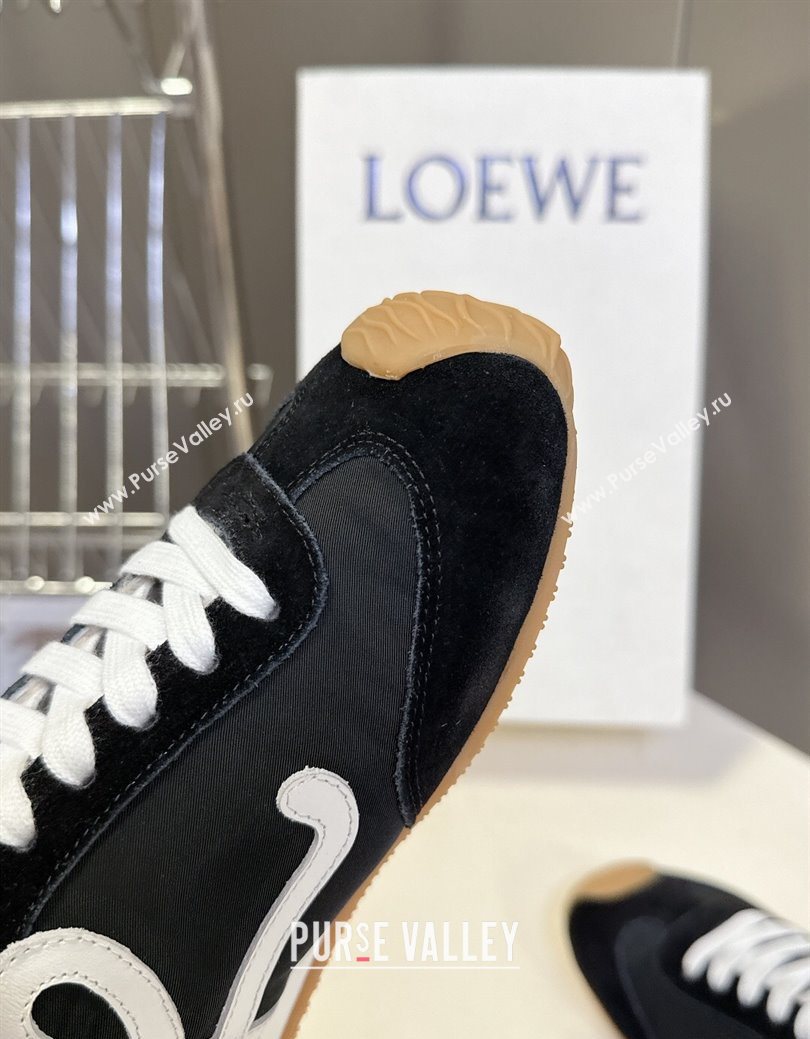 Loewe Ballet Runner 2.0 Sneakers in Suede, Nylon and Shearling Wool Black/White 2025 LW103002 (MD-251030042)